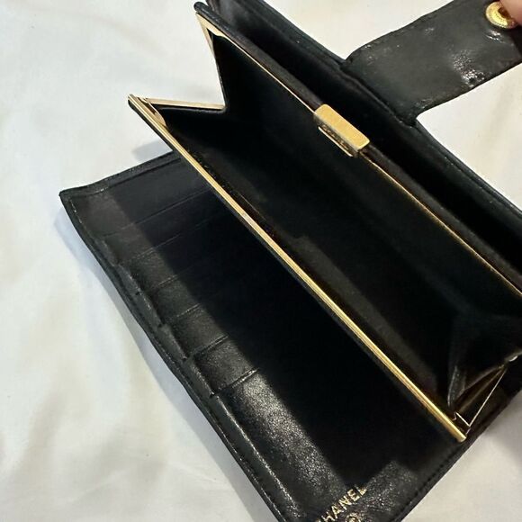 Chanel black long wallet with CC logo - Picture 13 of 15
